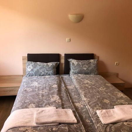 ספרבה בניה Guest House Rest מראה חיצוני תמונה