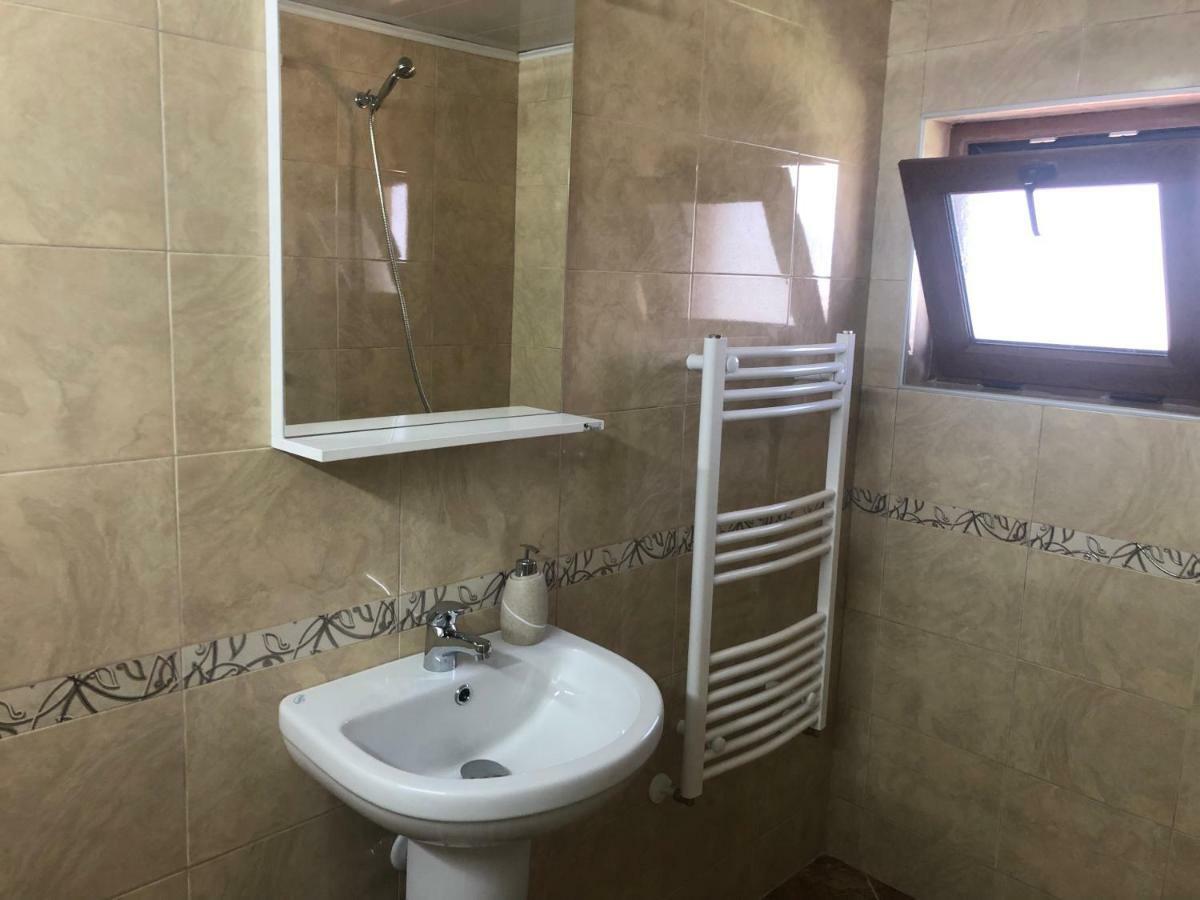 ספרבה בניה Guest House Rest מראה חיצוני תמונה